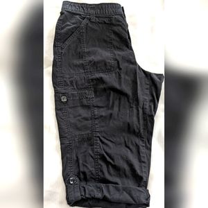 Lee Sinfully Soft Women's Roll Tab Capris